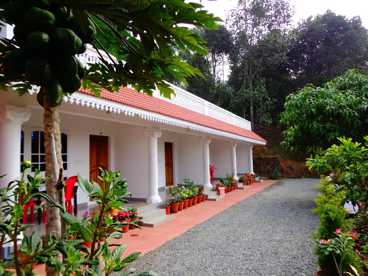 Royale Gardens Homestay