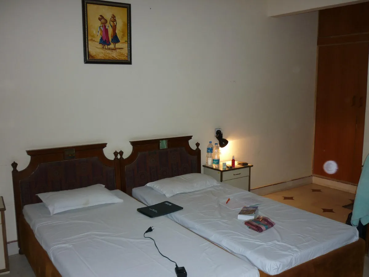 Vijay Guest House & Vista Rooms