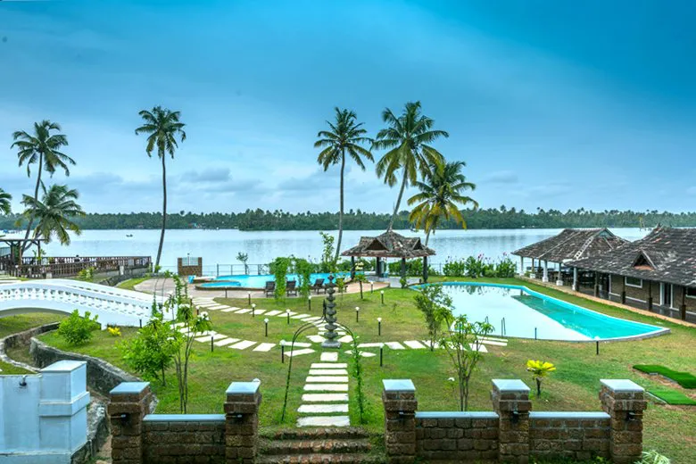 Sukhayus Ayuveda Wellness Heritage