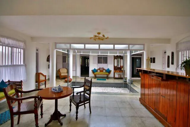 Teak Grove Country House