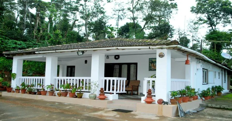 The Blue Mountains Estate Stay