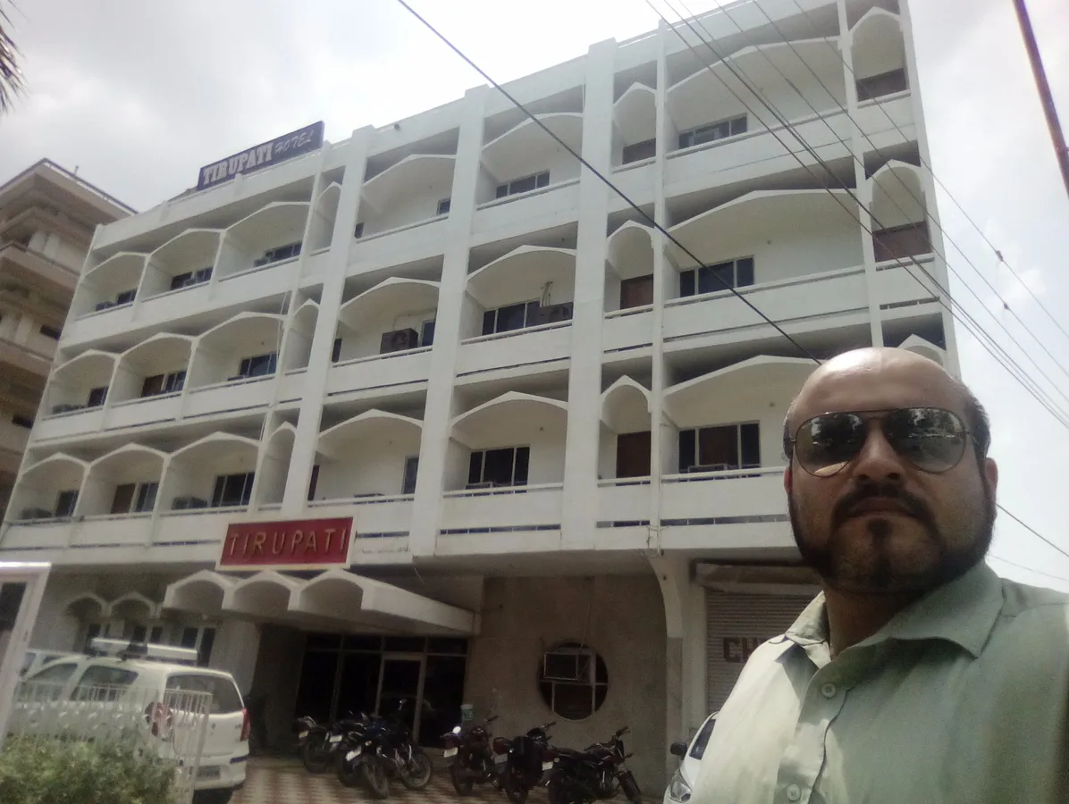 Tirupati Hotel