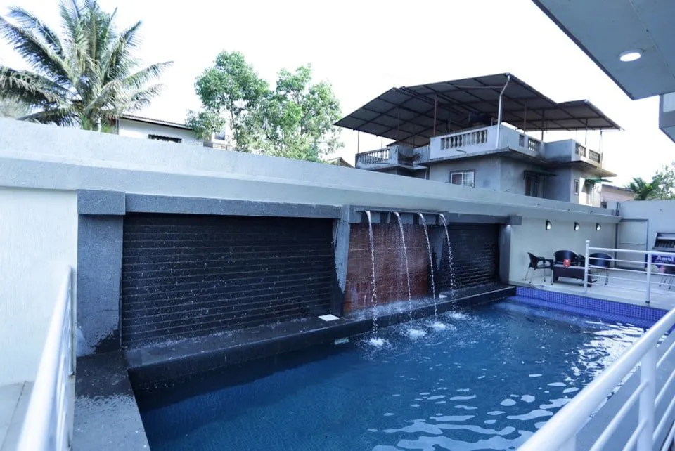 OYO 10388 Hotel Dean Villa