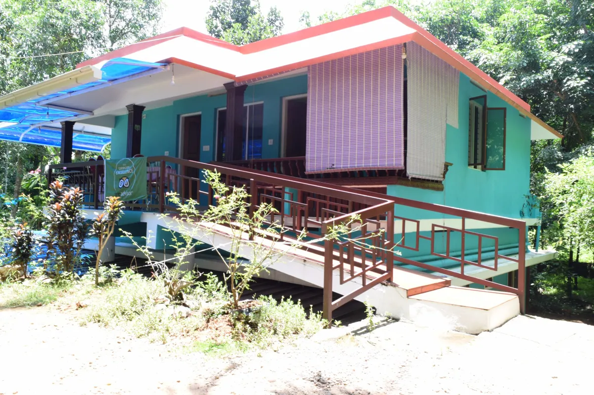 Thattekad Birds Song Homestay