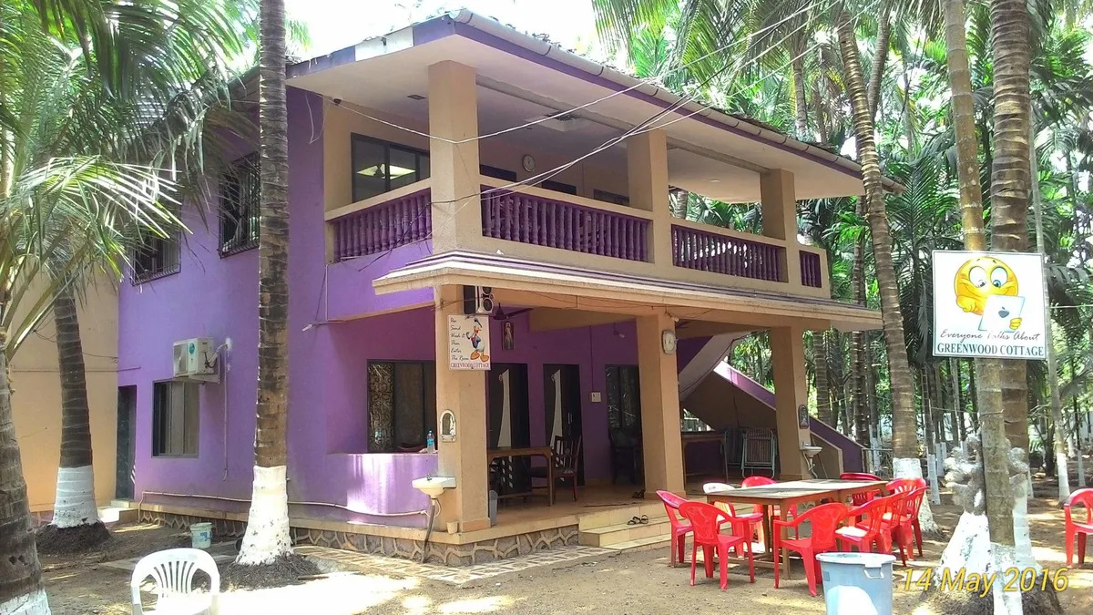 Green Wood Cottage